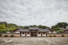 문화재이미지 | 문화재자료 제30호_수정재_전경 문화재자료 제30호_수정재_전경