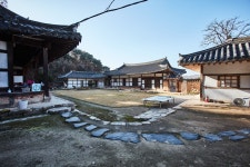 문화재이미지 | 문화재자료 4호_보은 선병묵 고가_마당 문화재자료 4호_보은 선병묵 고가_마당