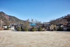 문화재이미지 | 문화재자료 5호_보은 선병우 고가_전경1 문화재자료 5호_보은 선병우 고가_전경1