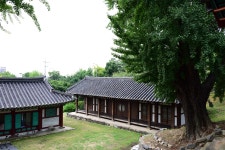 국가유산이미지 | 수원향교_명륜당과 서재 전경 (촬영년도 : 2015년) 수원향교_명륜당과 서재 전경 (촬영년도 : 2015년)