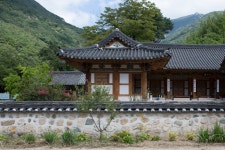 국가유산이미지 | 밀양 표충사 만일루_팔작지붕 (촬영년도 : 2015년) 밀양 표충사 만일루_팔작지붕 (촬영년도 : 2015년)