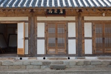 국가유산이미지 | 진주 오방재_안채 근경 (촬영년도 : 2015년) 진주 오방재_안채 근경 (촬영년도 : 2015년)
