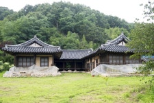 국가유산이미지 | 성산여씨하회댁_정침 원경 (촬영년도 : 2015년) 성산여씨하회댁_정침 원경 (촬영년도 : 2015년)