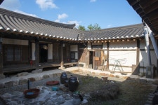 국가유산이미지 | 봉화 도천고택_안마당 (촬영년도 : 2015년) 봉화 도천고택_안마당 (촬영년도 : 2015년)