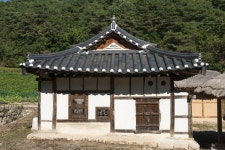 국가유산이미지 | 영주용혈리달성서씨재사_본채 측면 (촬영년도 : 2015년) 영주용혈리달성서씨재사_본채 측면 (촬영년도 : 2015년)