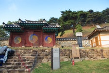 국가유산이미지 | 충절사_입구 전경 (촬영년도 : 2015년) 충절사_입구 전경 (촬영년도 : 2015년)