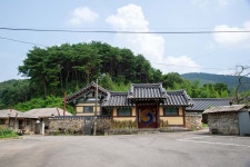 국가유산이미지 | 서천청절사(사진)_전경 (촬영년도_2024년) 서천청절사(사진)_전경 (촬영년도_2024년)
