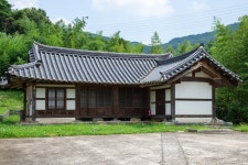 국가유산이미지 | 서천청절사(사진)_부속 건물 (촬영년도_2024년) 서천청절사(사진)_부속 건물 (촬영년도_2024년)