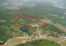 문화재이미지 | 하동읍성전경(붉은선은성곽의선형임) 하동읍성전경(붉은선은성곽의선형임)