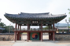 문화재이미지 | 김해 수로왕릉_가락루 (촬영년도 : 2015년) 김해 수로왕릉_가락루 (촬영년도 : 2015년)