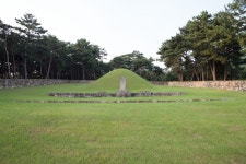 국가유산이미지 | 김해 수로왕비릉 1 (촬영년도 : 2015년) 김해 수로왕비릉 1 (촬영년도 : 2015년)