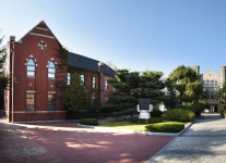 국가유산이미지 | 서울 중앙고등학교 서관_전경 (촬영년도 : 2015년) 서울 중앙고등학교 서관_전경 (촬영년도 : 2015년)