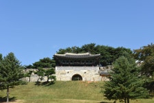국가유산이미지 | 청주 상당산성_공남문 전경 (촬영년도 : 2015년) 청주 상당산성_공남문 전경 (촬영년도 : 2015년)