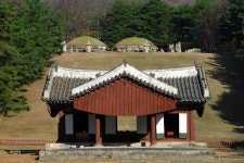 국가유산이미지 | 서울 헌릉과 인릉_정자각_미술_2005년(출처 : 국립문화재연구소) 서울 헌릉과 인릉_정자각_미술_2005년(출처... 