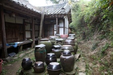 국가유산이미지 | 보성 이용우 고택_장독대 (촬영년도 : 2015년) 보성 이용우 고택_장독대 (촬영년도 : 2015년)