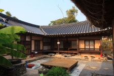 국가유산이미지 | 아산 외암마을 참판댁_작은집 안채 (촬영년도 : 2015년) 아산 외암마을 참판댁_작은집 안채 (촬영년도 : 2015년)