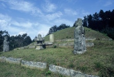 문화재이미지 | 묘소측면 묘소측면