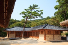 문화재이미지 | 수덕여관에서 바라본 감로당 수덕여관에서 바라본 감로당
