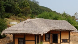 국가유산이미지 | 이건창 생가_초가지붕 이건창 생가_초가지붕