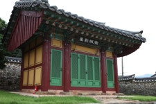 문화재이미지 | 구고사및김완장군부조묘_학성영당 (촬영년도 : 2015년) 구고사및김완장군부조묘_학성영당 (촬영년도 : 2015년)