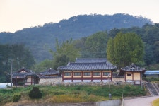 국가유산이미지 | 신창향교_전경 (촬영년도 : 2015년) 신창향교_전경 (촬영년도 : 2015년)