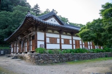 국가유산이미지 | 공주 마곡사(사진)_매화당 (촬영년도_2024년) 공주 마곡사(사진)_매화당 (촬영년도_2024년)