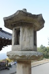 국가유산이미지 | 영주 부석사 무량수전 앞 석등 상단 영주 부석사 무량수전 앞 석등 상단