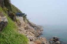 국가유산이미지 | 양양 낙산사 의상대와 홍련암 (촬영:문화재청) 양양 낙산사 의상대와 홍련암 (촬영:문화재청)