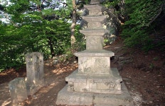 국가유산이미지 | 은해사중암암삼층석탑전경 은해사중암암삼층석탑전경