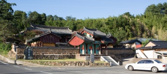 문화재이미지 | 창녕 향교_좌측 전경 (촬영년도 : 2015년) 창녕 향교_좌측 전경 (촬영년도 : 2015년)