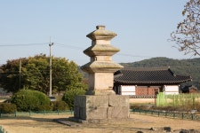 국가유산이미지 | 경주 남산동 동·서 삼층석탑_2 (촬영년도 : 2015년) 경주 남산동 동·서 삼층석탑_2 (촬영년도 : 2015년)