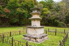 국가유산이미지 | 인제 한계사지 남 삼층석탑 인제 한계사지 남 삼층석탑