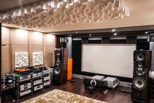 실연에 가까운 소리를 찾아서 | HIFICLUB - High-end Audio Magazine