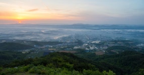 백월산 > 홍성의산 > 명소 > 홍성군 문화관광  백월산 > 홍성의산 > 명소 >