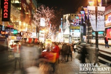 호텔앤레스토랑 [호텔앤레스토랑] [Tourism Topic] 사드 물러가니 찾아온 경제보복 부침 잦은 관광업계, 다변화로 해답 찾을까? -②