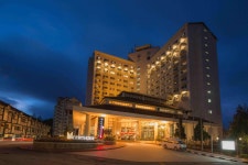 FJ 홈스테이 @ 수테라 애비뉴 오포짓 이마고 몰, 코타키나발루 - 호텔 가격비교