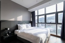 [호텔스컴바인] 호컴이 여름방학 대비 N페이쏜다 - HotelsCombined KR 호컴이 여름방학 대비 N페이쏜다