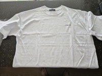 ♥ H O T P I N G ♥ 재질이 너무 까칠해요.. 품은 넉넉한데 목이 너무좁아요ㅠ전못입을것같아요ㅠ사용후기 - 핫핑