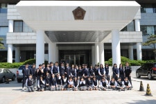 포토갤러리-청천중학교 제193회 인천광역시의회 임시회 제1차 본회의 방청 내용 | 인천광역시의회 어린이 의회>함께해요