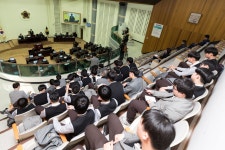 갤러리-본회의 체험교실(대인고등학교) 내용 | 인천광역시의회 메인>소통과 참여>의정아카데미 갤러리-본회의 체험교실(대인고등학교)  내용... 
