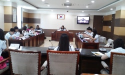 보도자료-학생 의정아카데미 모의의회 개최(연성중학교) 내용... 의정아카데미 모의의회 개최(연성중학교)  내용 | 인천광역시의회 메인>의회소식