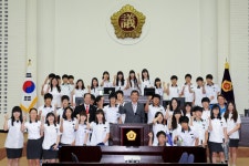 방청갤러리 -덕신고등학교 제209회 인천광역시의회 제1차 정례회 제5차 본회의 방청 내용 | 인천광역시의회 메인>소통과 참여>방청 방청갤러리... 