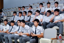 방청갤러리 -계산고등학교 제210회 인천광역시의회 임시회 제4차 본회의 방청 내용 | 인천광역시의회 메인>소통과 참여>방청 방청갤러리... 