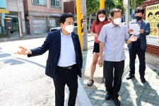 인천시의회 학교주변 횡단보도 보행자 교통사고 예방 음성안내보조장치 설치 선정 관련 현장점검