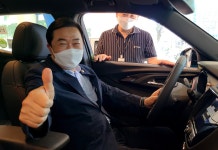 인천시의회 신은호 의장 한국GM 쉐보레 부평로 전시장 방문