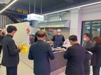 시민참여 > 시정홍보 > 행복한뉴스 > 오늘의뉴스 | MZ세대도 사로잡은 익산 중앙시장 청년몰 ‘인기’ 글보기