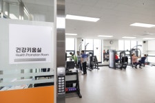 시민참여 > 시정홍보 > 행복한뉴스 > 오늘의뉴스 | 익산시, ＇푸른솔 커뮤니티센터＇ 개관…송학동에 활력을 글보기