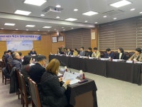 익산소개 > 시청안내 > 부서소개 > 경제산업과 > ◆ 경제산업과소식 | 익산시, 9기 정책자문위원회 출범...미래 발전 선도정책 논의 글보기