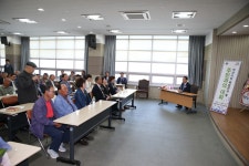 시민참여 > 시정홍보 > 행복한뉴스 > 포토뉴스 | 5월2일 함열읍민의 날 및 정헌율 익산시장의 취임인사, 주민과의 대화 글보기