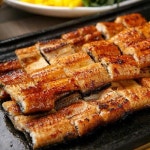 세계 3대 광천수로 만든 아임톡 런칭 [경남통영] 최상급 자연산 바다장어(대장어) 1kg/2~3미 [구이용/당일작업발송]